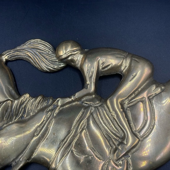 COPY - Mid-Century Modern Brass Cast Eagle Wall Decor- Soaring Eagle Metal Wall… - Picture 4 of 12